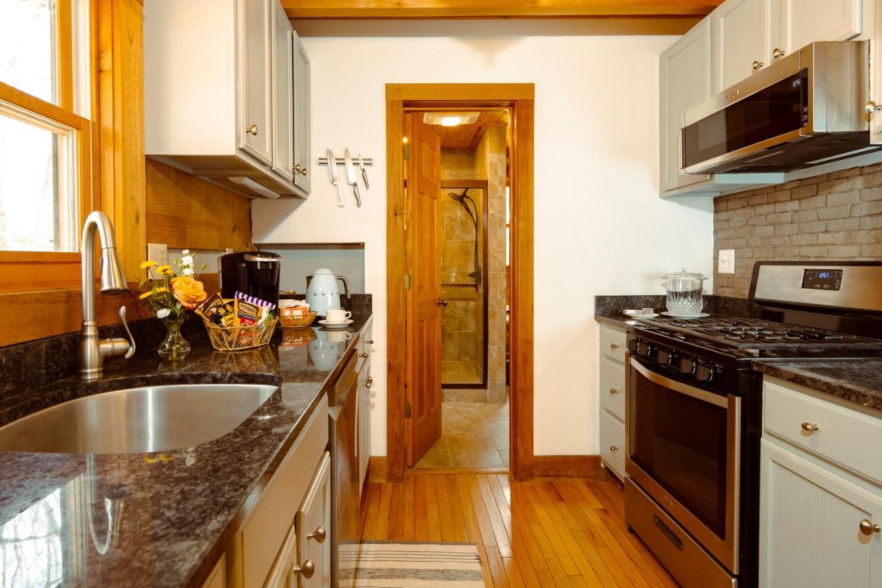 Lovill House Inn ブーン エクステリア 写真